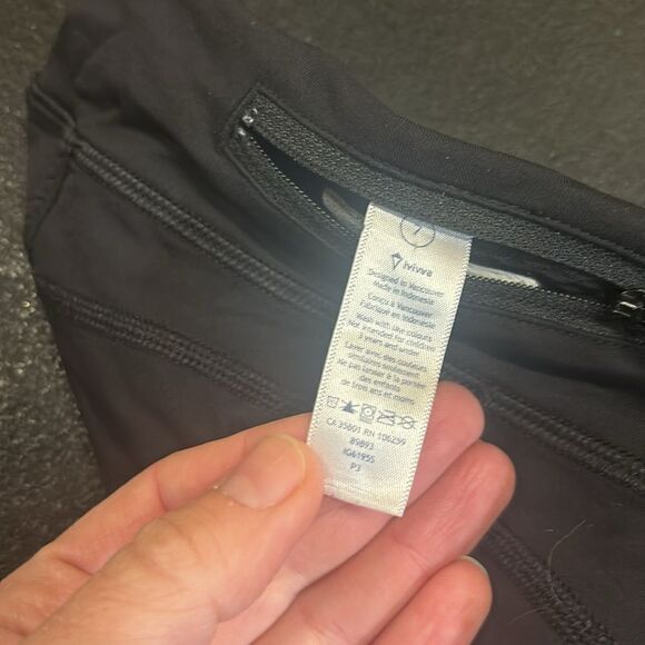 Ivivva Lululemon kids yogas - Picture 5 of 13